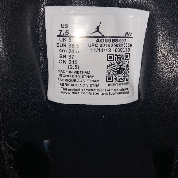 COPY - Jordan 12 Retro Black Metallic Gold White … - Picture 7 of 7